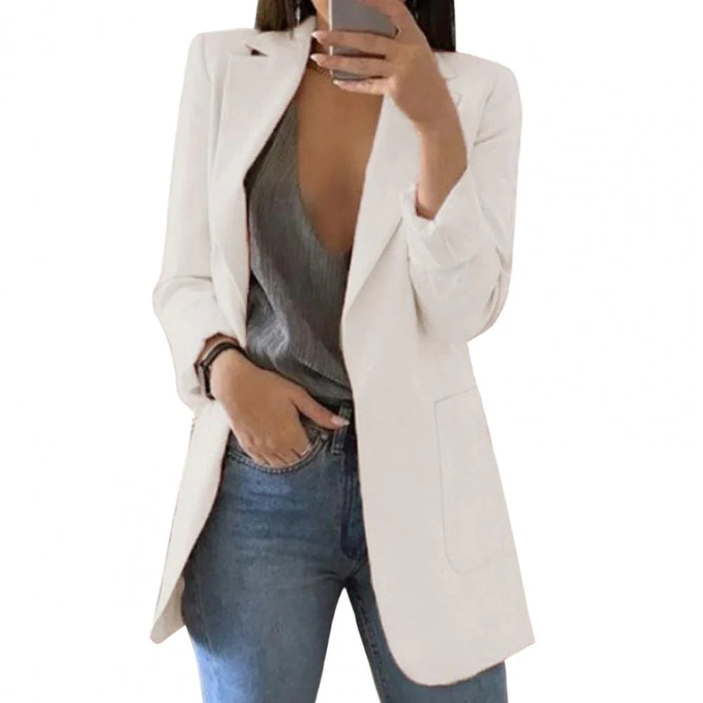 White long women's blazer with notched lapels and tailored fit, structured front pockets