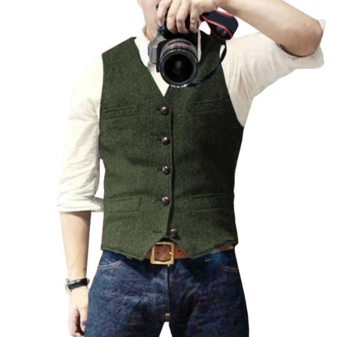Men's elegant vest, green sleeveless with button front and patch pockets