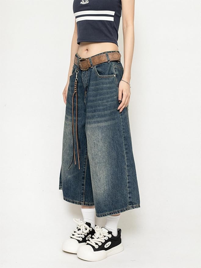 Retro blue high-waisted wide-leg denim culottes with leather-look belt and hanging tie