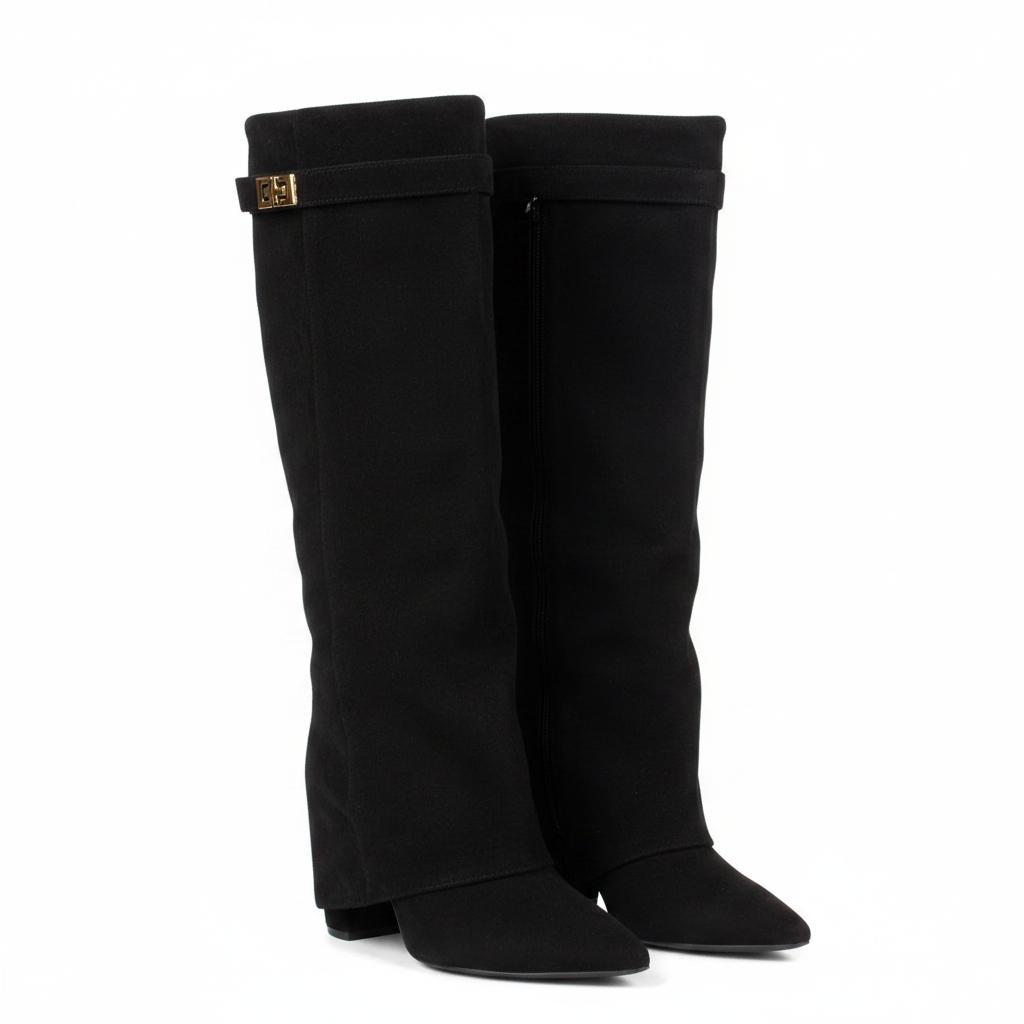 Knee-high flared shark boots in black suede, pointed toe, block heel, buckle strap