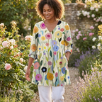 Women’s V-neck blouse in multicolored floral print, relaxed longline tunic with 3/4 sleeves