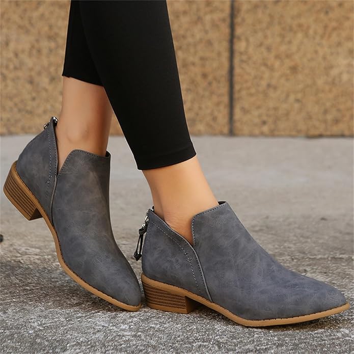 Suede wedge-heel ankle boots with pointed toe in gray-blue, side zip detail