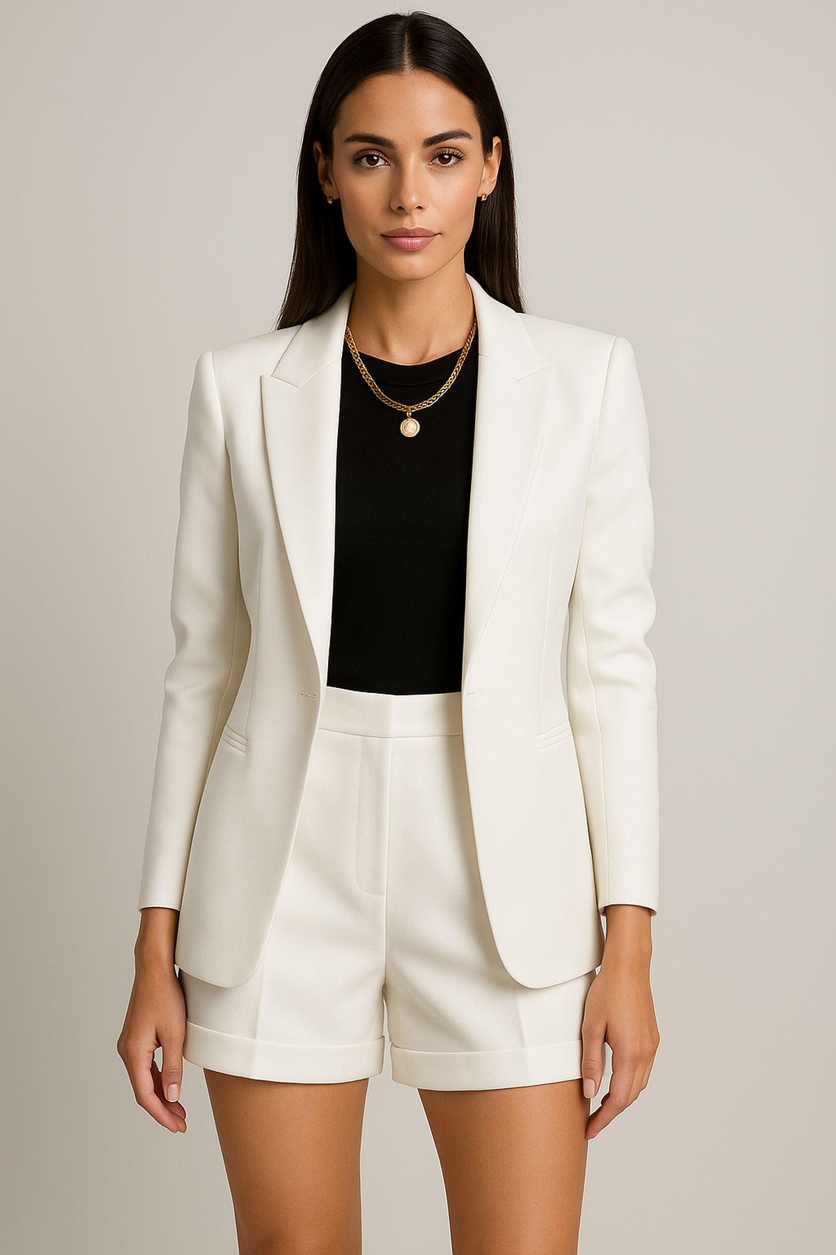 White single-breasted blazer and high-waist shorts set with notch lapels