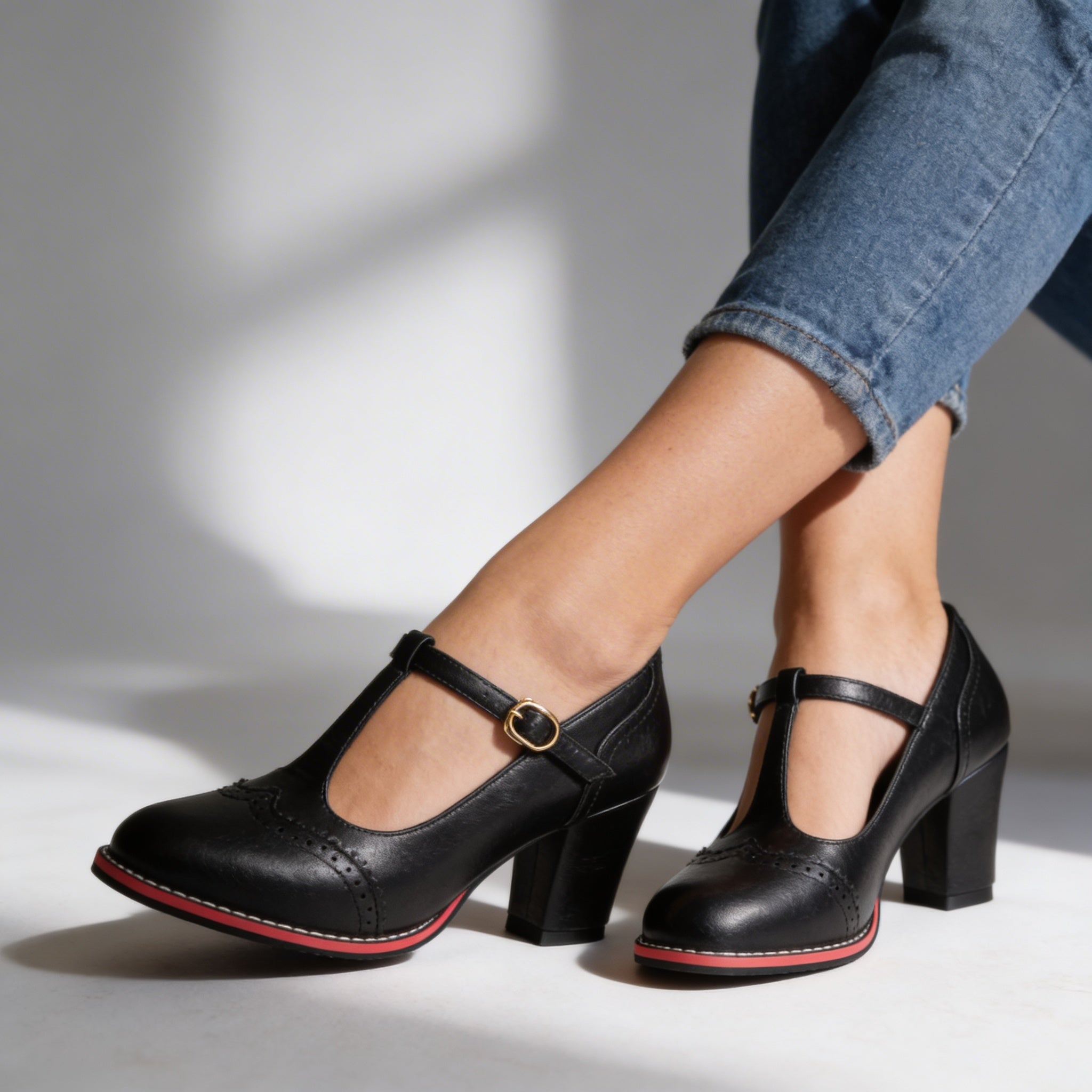 Women’s retro T-bar court heels in black leather, gold buckle, chunky block heel