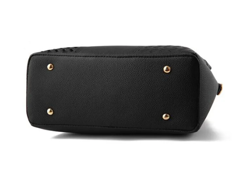 Black women’s shoulder bag with structured top and gold-tone hardware