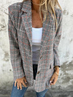 Checked coat blazer with notch lapels, long sleeves, black-gray plaid with red lines