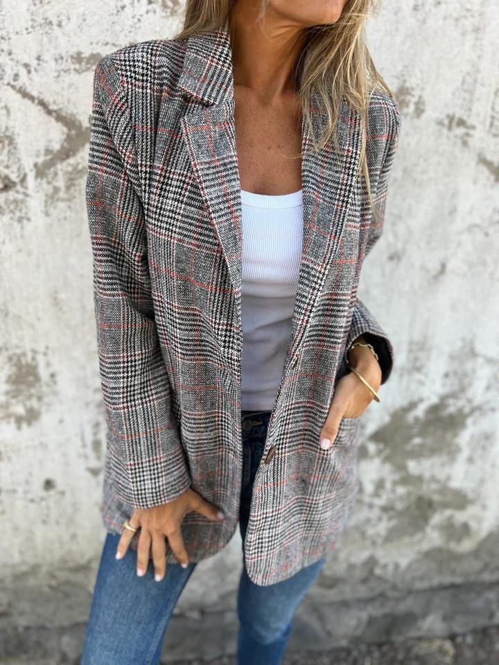 Checked blazer coat with notch lapels and long sleeves, black-gray plaid with red accents