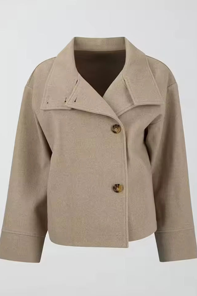 Women’s relaxed double-breasted winter coat, beige, button closure with lapels