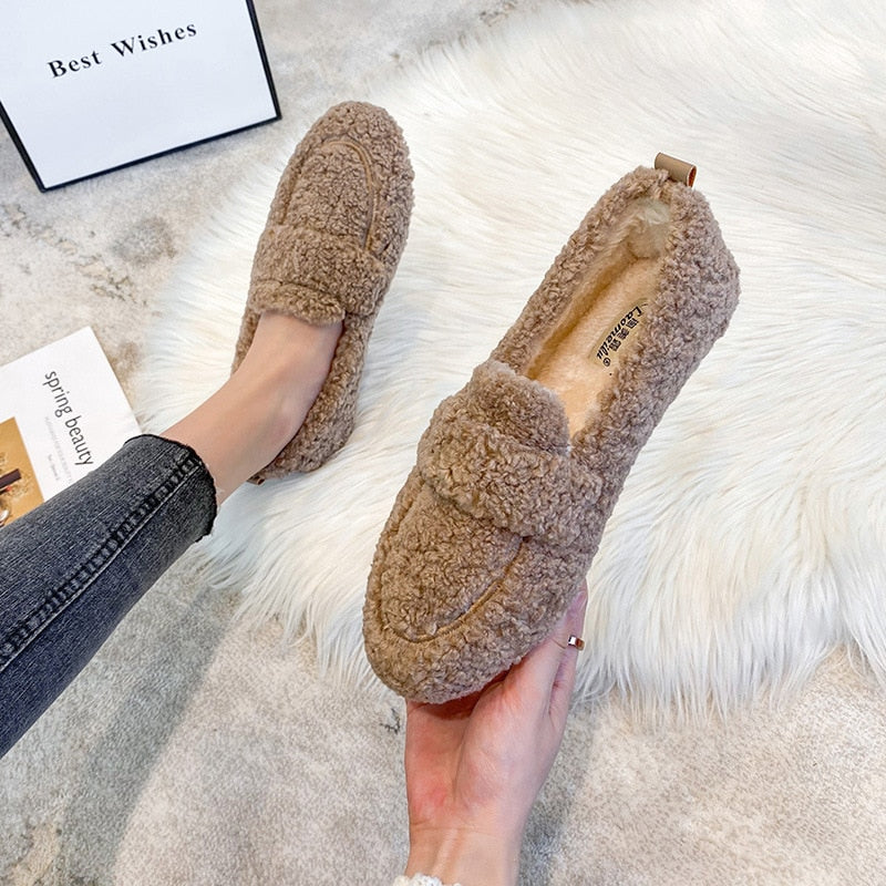 Women’s khaki fleece teddy slip-on slippers with soft, fuzzy lining