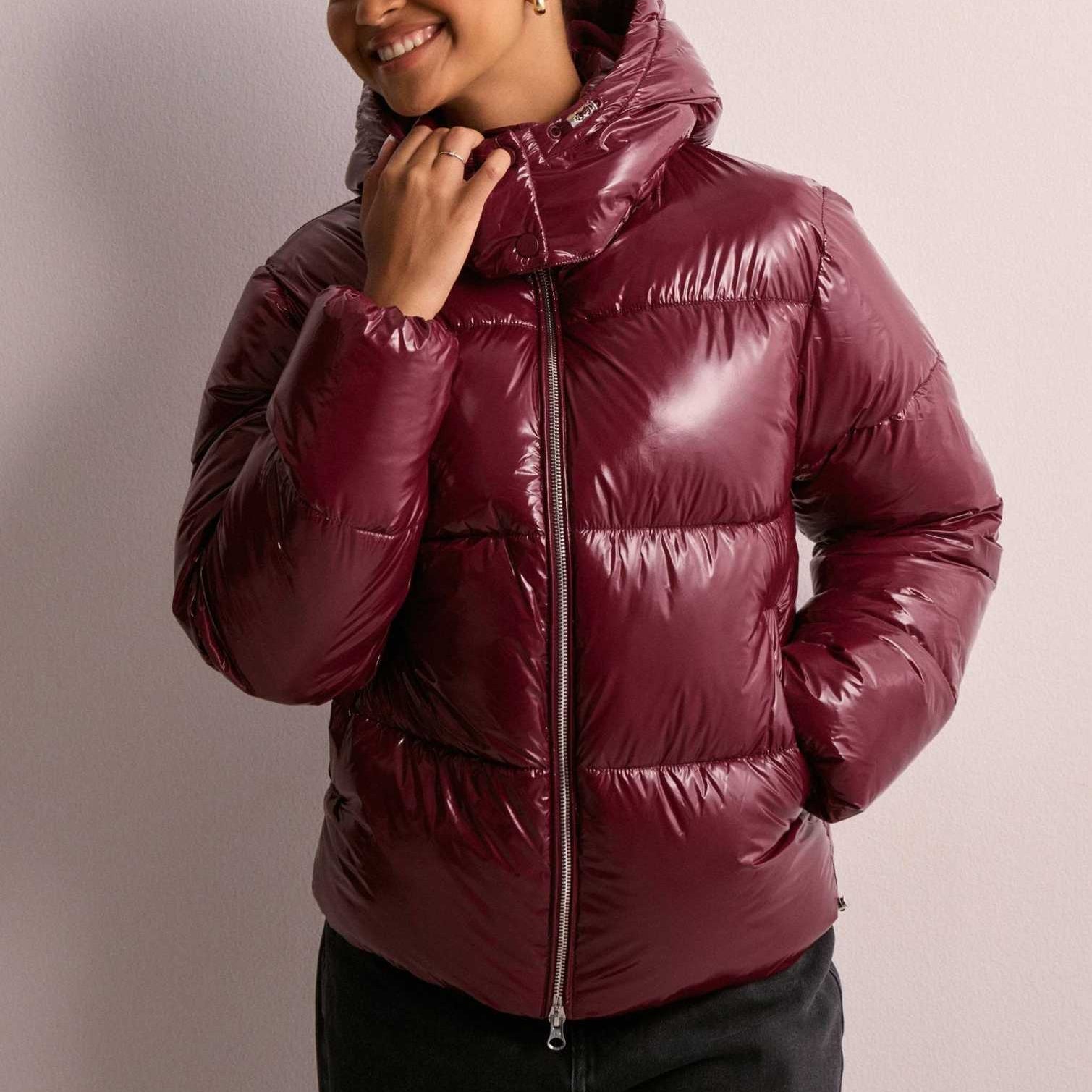 Women’s hooded quilted puffer coat, maroon, full-zip front with raised collar