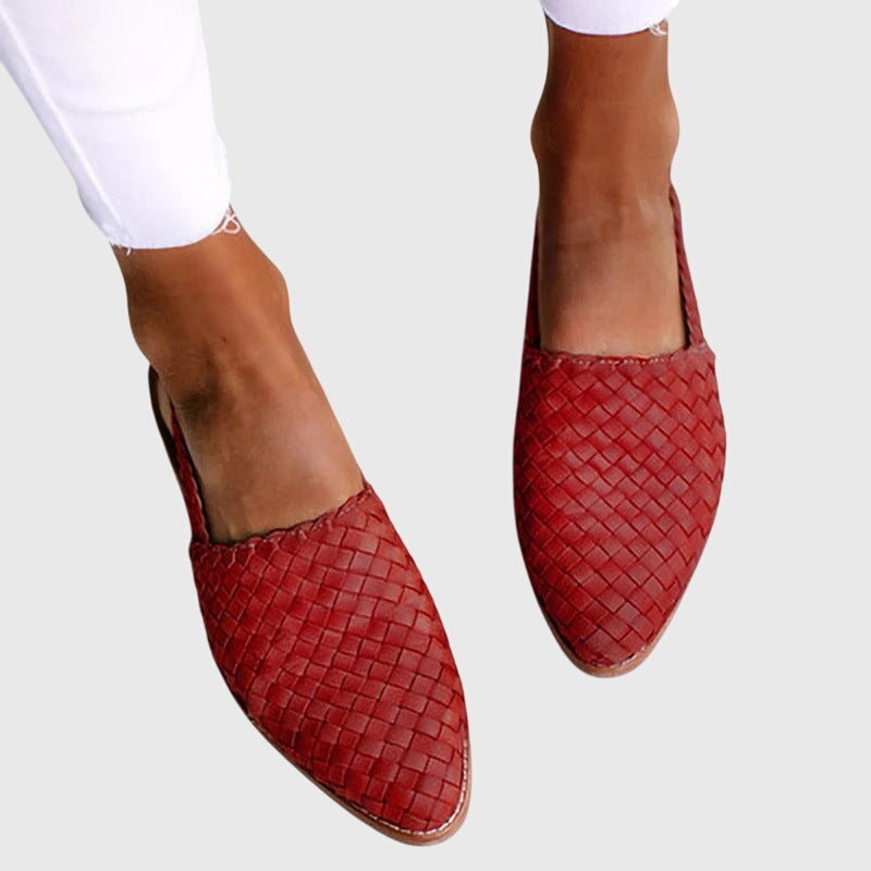 Woven orthopedic mule, flat slip-on with pointed toe in red