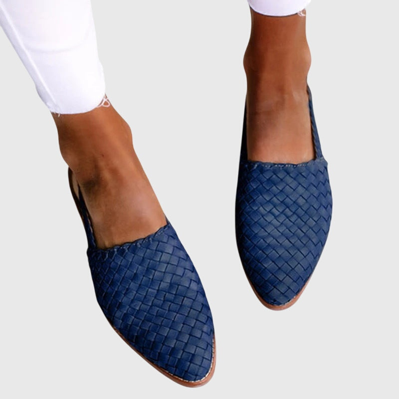 Woven orthopedic mule, flat slip-on with pointed toe in blue