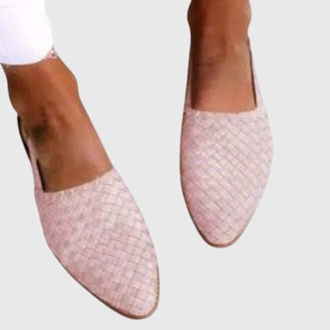 Woven orthopedic mule, flat slip-on with pointed toe in light pink